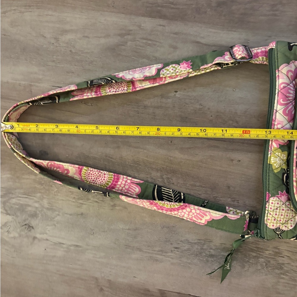 Vera Bradley Crossbody Bag - Picture 8 of 9
